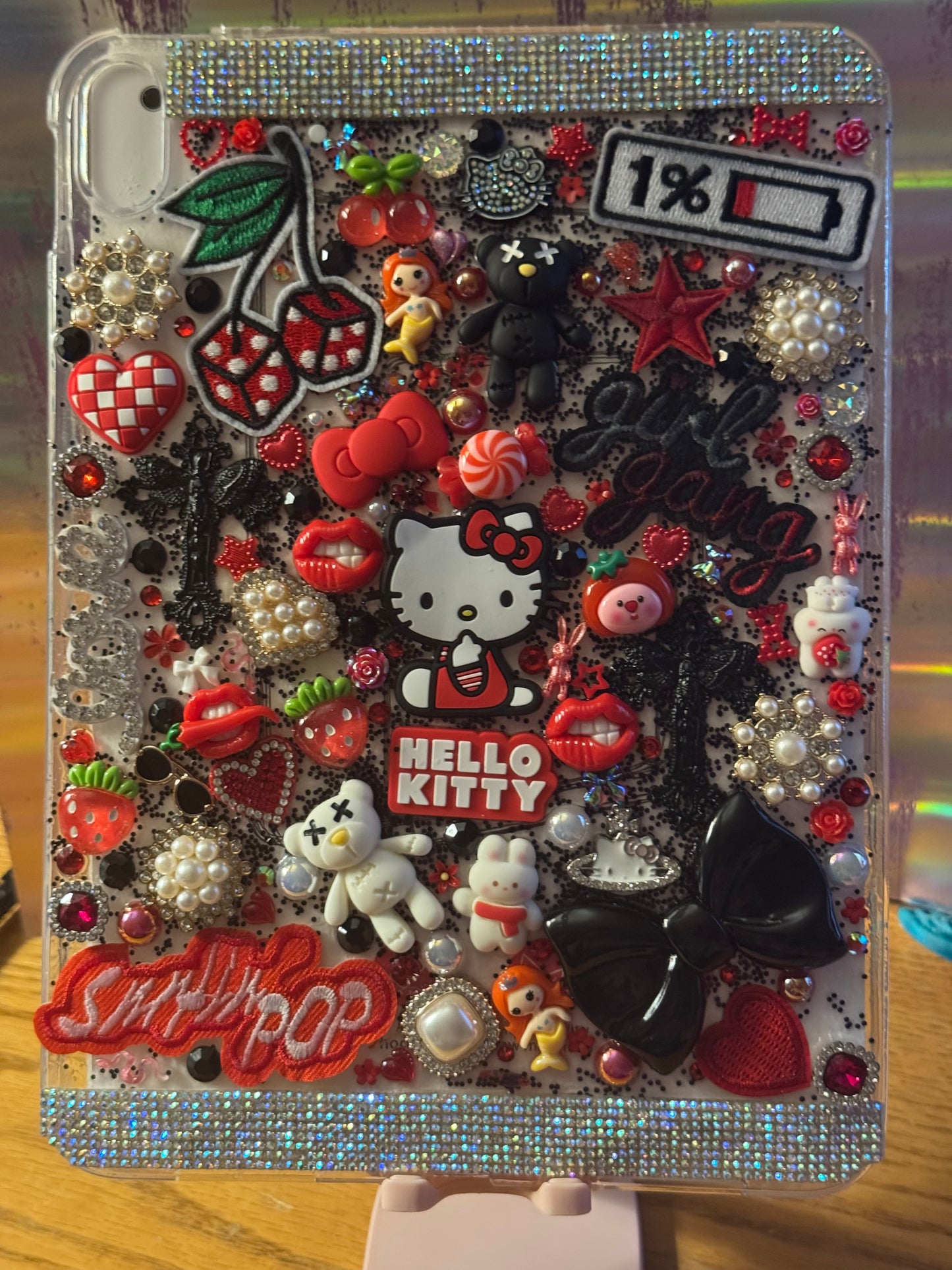 Hello Kitty, IPad 10, 10.9 in.