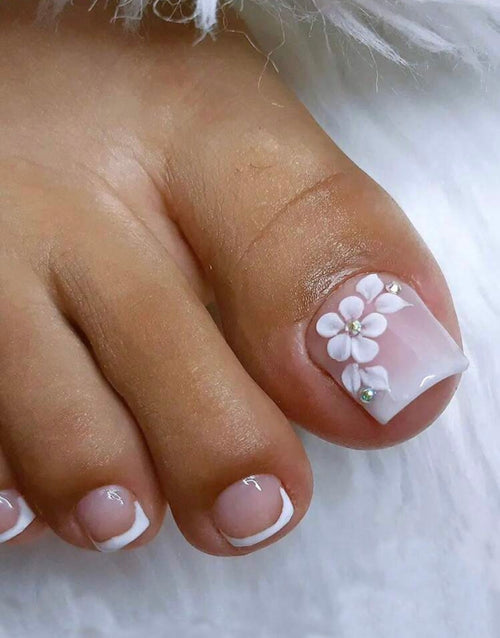 French Tip Floral Press On Toenails