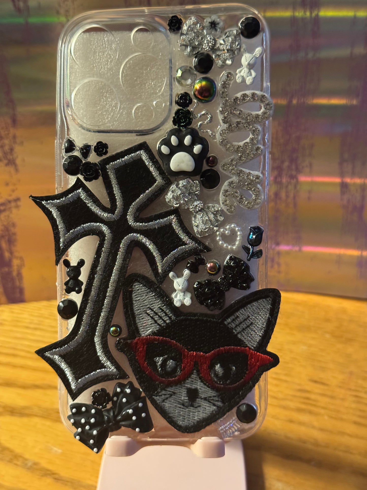 Max, the kitty iPhone, 14 Pro Maxx junk case