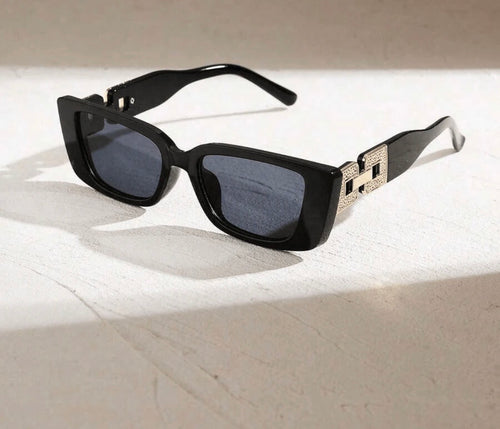 Women Black & Gold Sunglasses