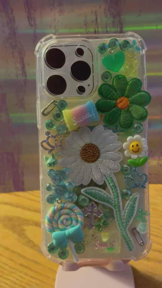 Green IPhone 16 Pro Max Junk Case